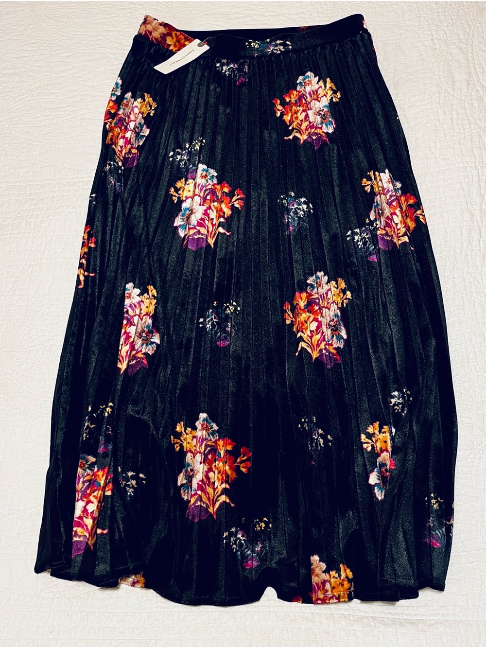 NWT Maeve Anthropologie Soft Velvet Flowy Midi Skirt Size XS - Picture 2 of 6
